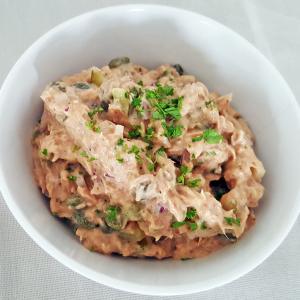 Tonijn of Zalmsalade